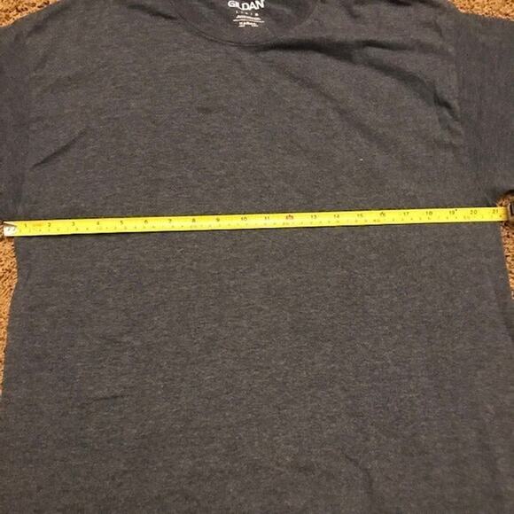 Gildan Men's Gray Short Sleeve T shirt S:Large - Picture 6 of 6